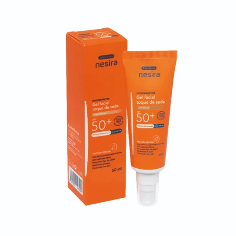 1_NESIRA GEL FACIAL TOQUE DE SEDA CON COLOR SPF50 50ML